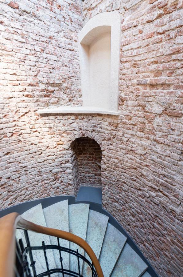 Art Pera Suites Istanbul Bagian luar foto