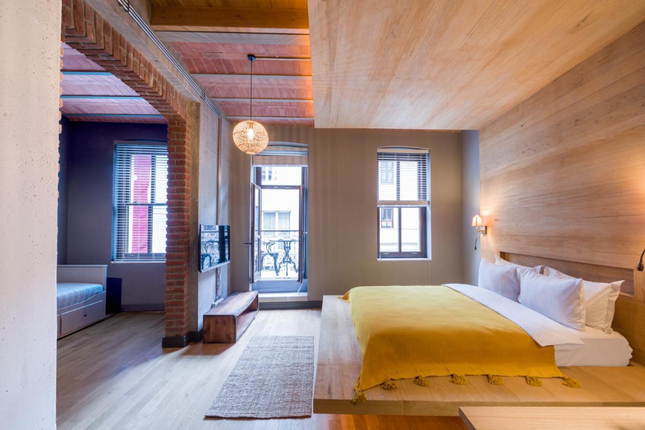 Art Pera Suites Istanbul Bagian luar foto