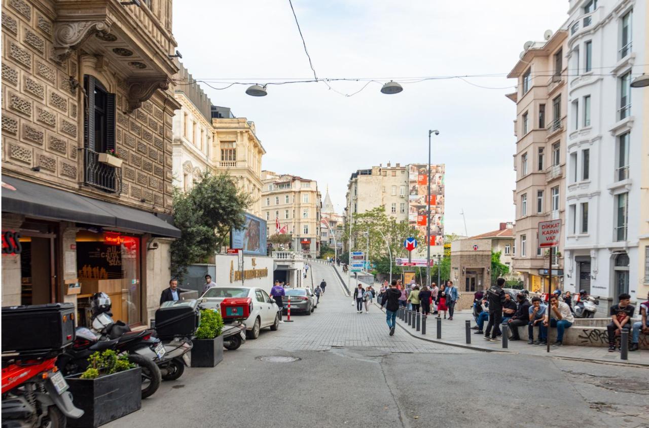 Art Pera Suites Istanbul Bagian luar foto
