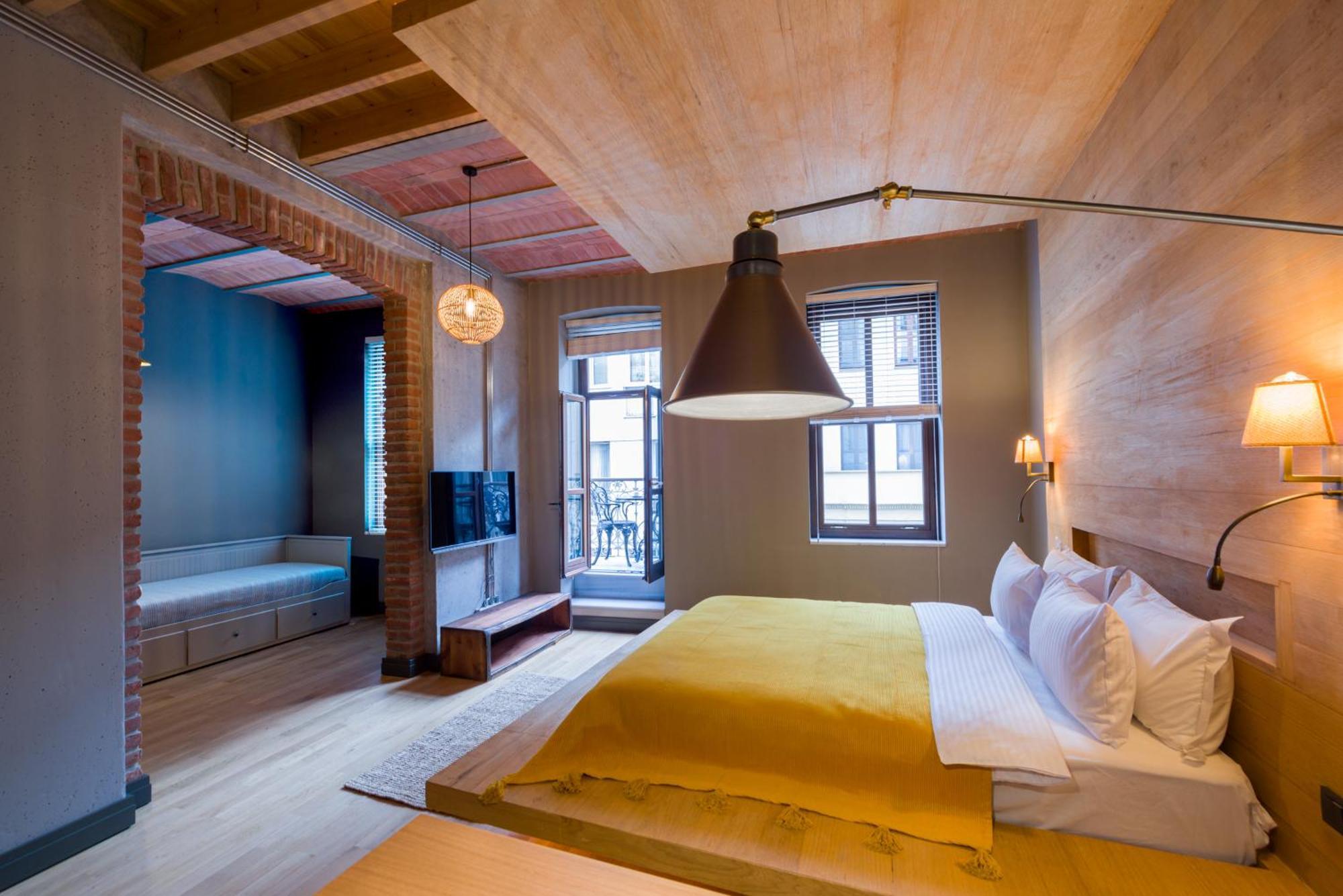 Art Pera Suites Istanbul Bagian luar foto